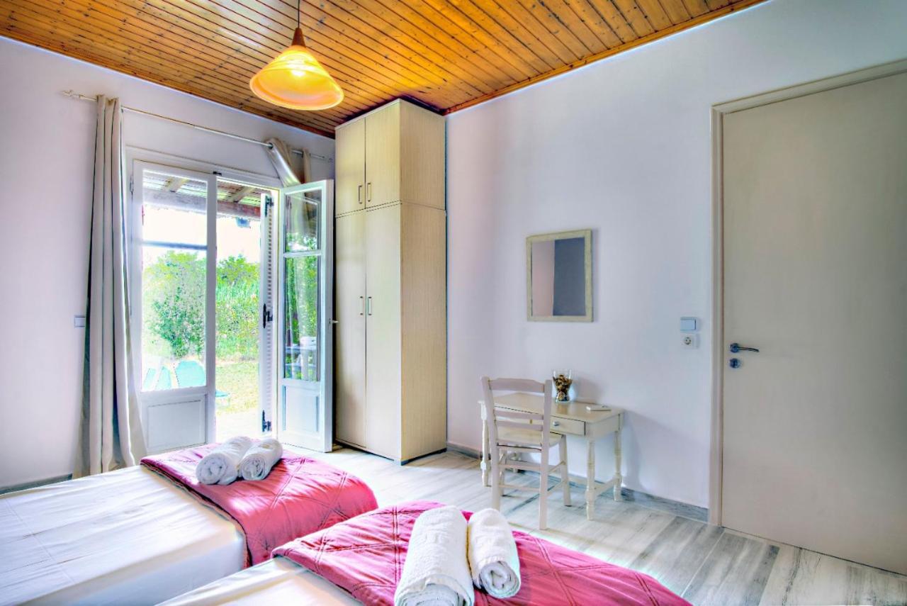 Marilenas House Apartment Astrakeri ภายนอก รูปภาพ